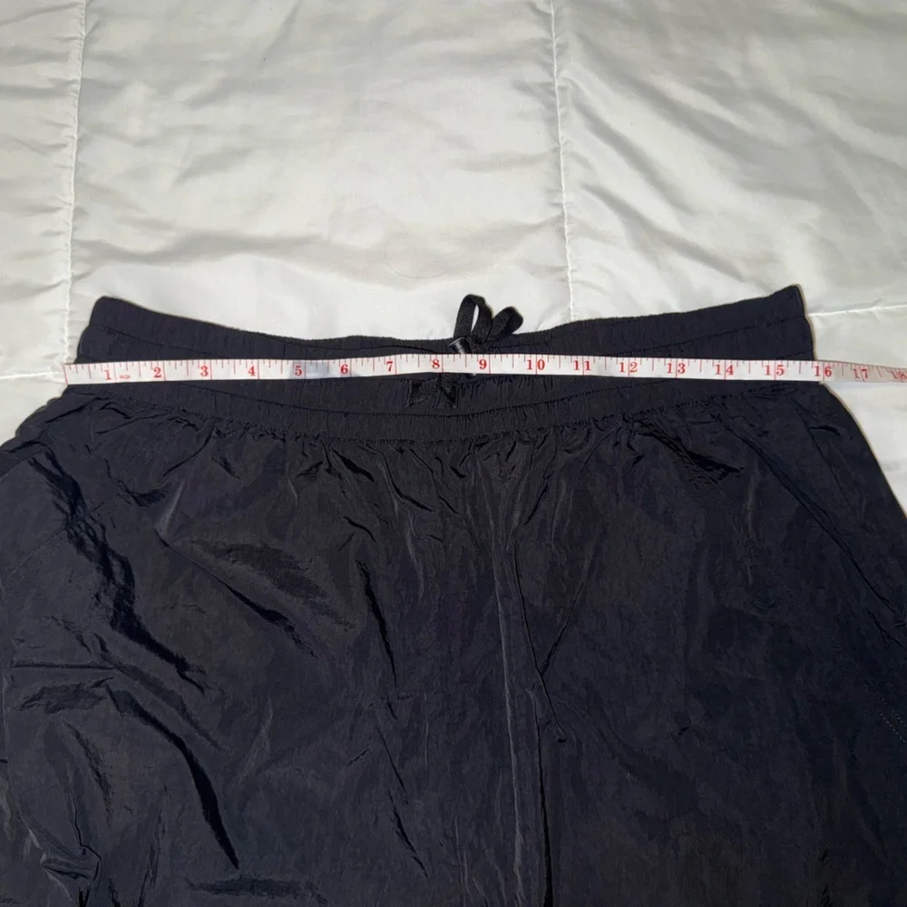 Fabletics Woven Crinkle Pant sz L NEW! - Picture 12 of 12